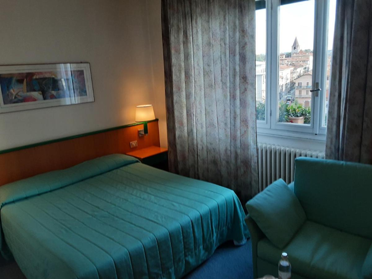 Hotel Ramoverde Borgomanero Εξωτερικό φωτογραφία