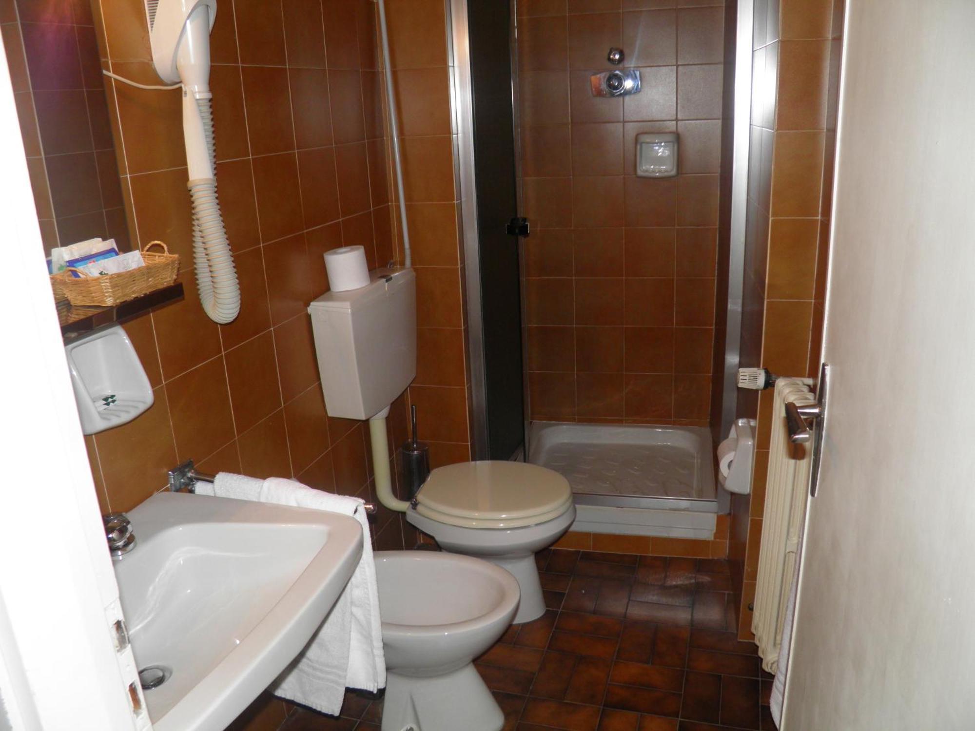 Hotel Ramoverde Borgomanero Εξωτερικό φωτογραφία