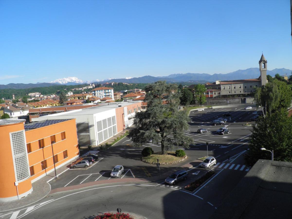 Hotel Ramoverde Borgomanero Δωμάτιο φωτογραφία